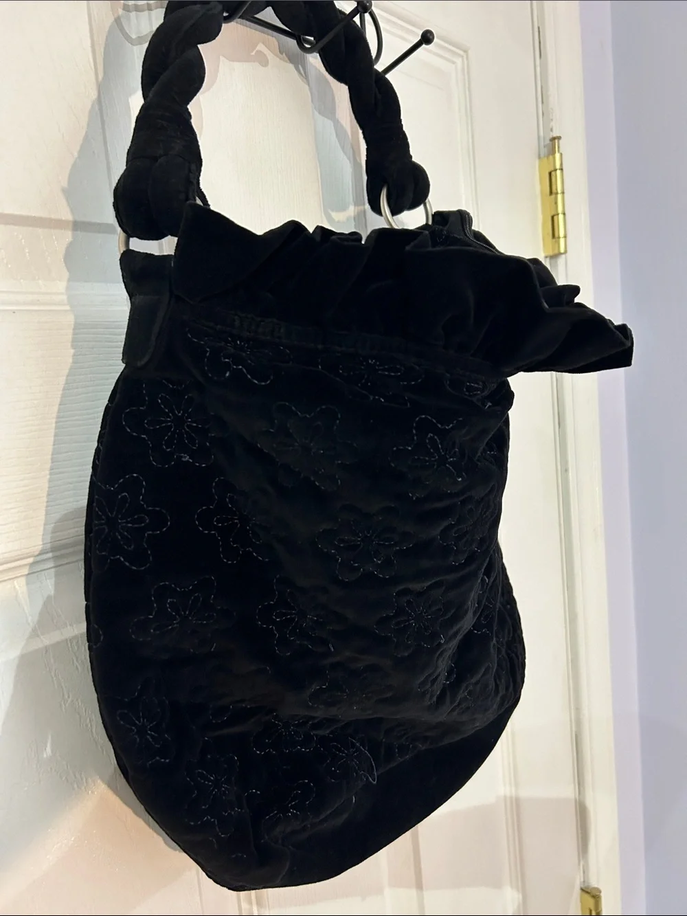 Vintage (100% cotton) Old Navy Black Velvet Ruffled Hobo Bag - Women